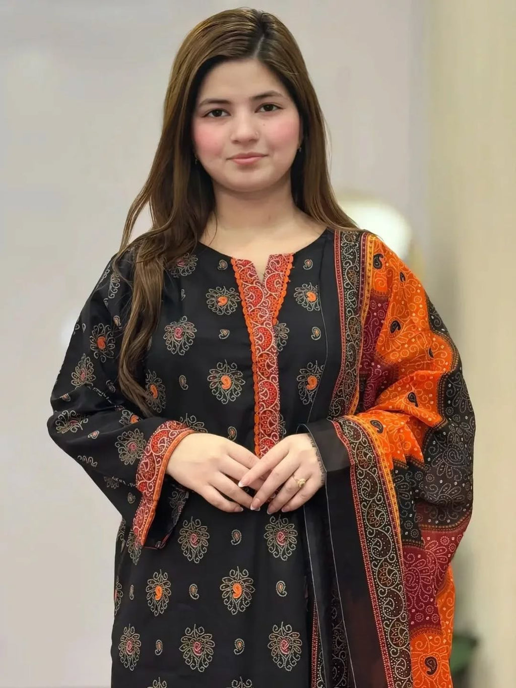 Fatima Elegant Outfit 🌸