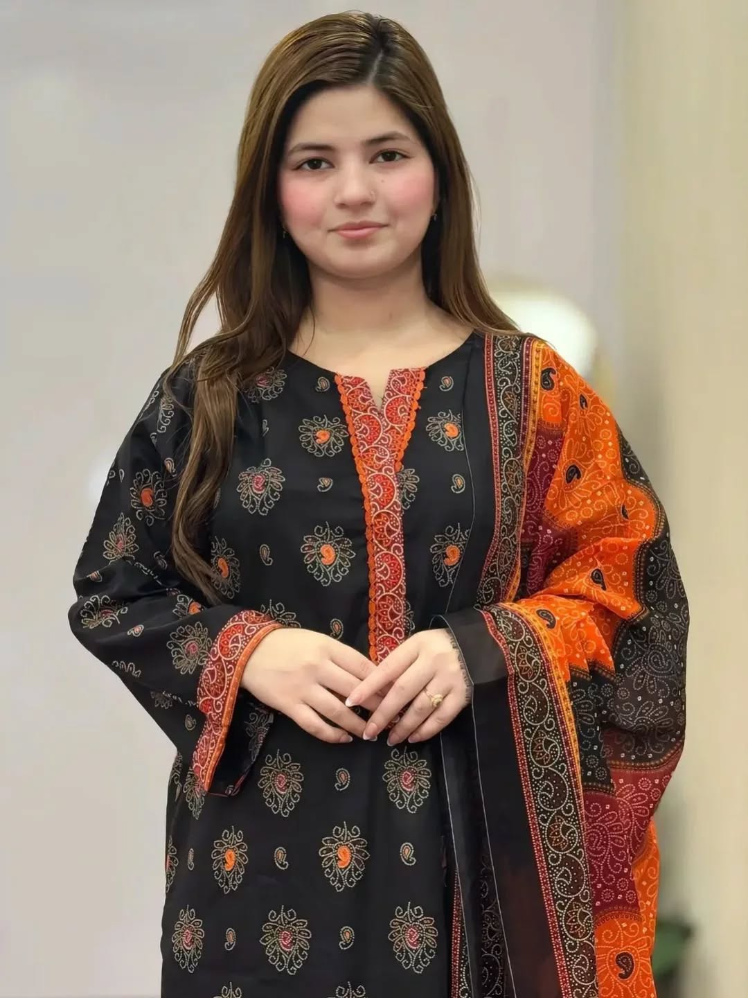 Fatima Elegant Outfit 🌸