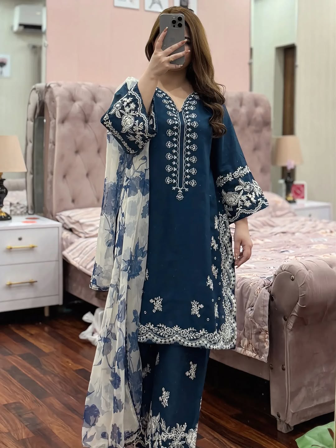 Mira Embroidered Lawn 3Pc